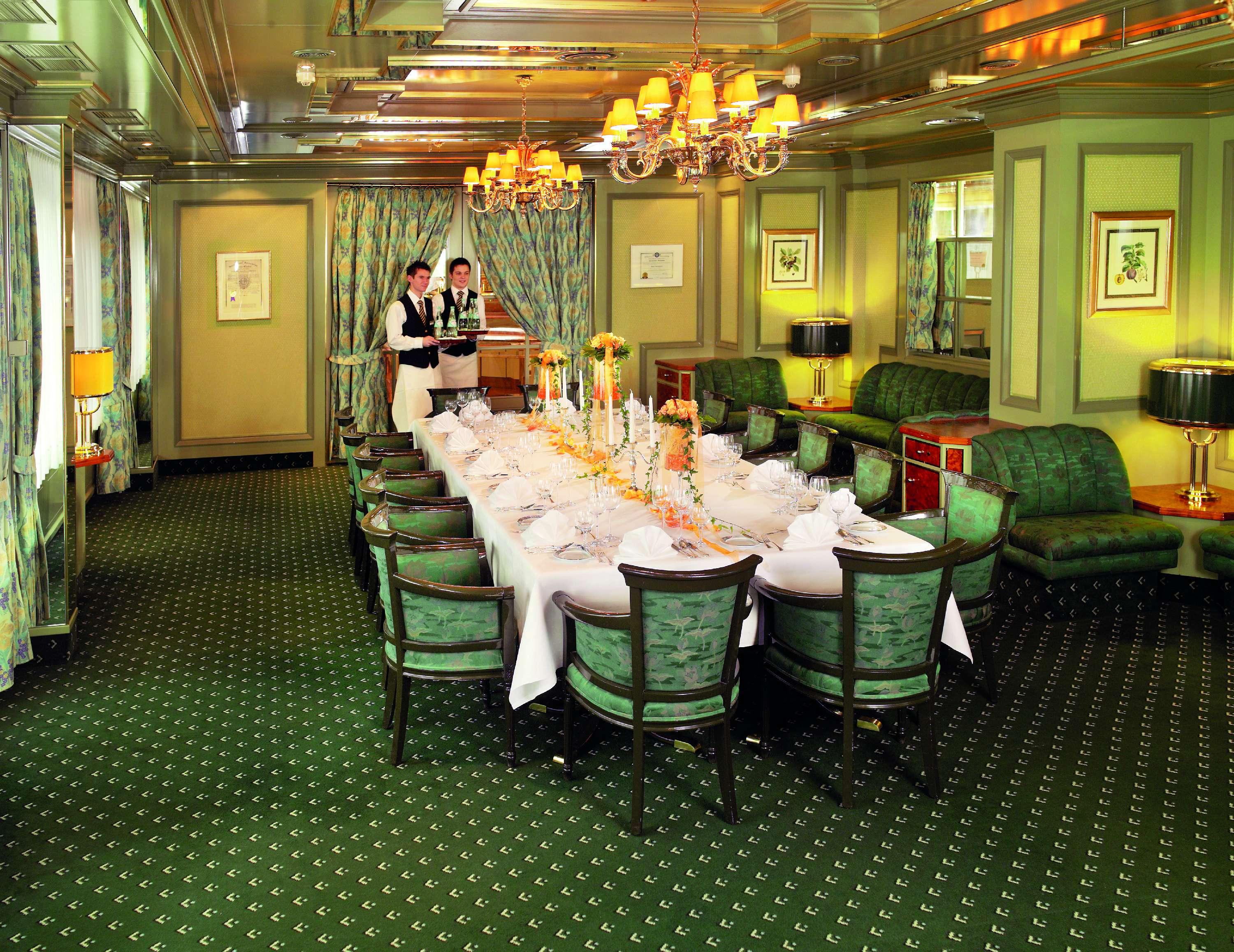 Maritim 4*